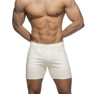 Addicted Svelte Shorts white