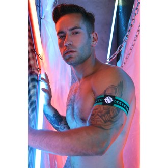 BREEDWELL Daddy's Favorite Armbands Green